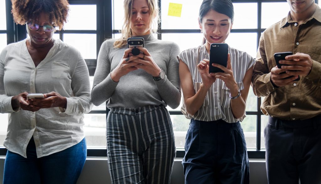 How To Use Tech To Strengthen Your Customer Service